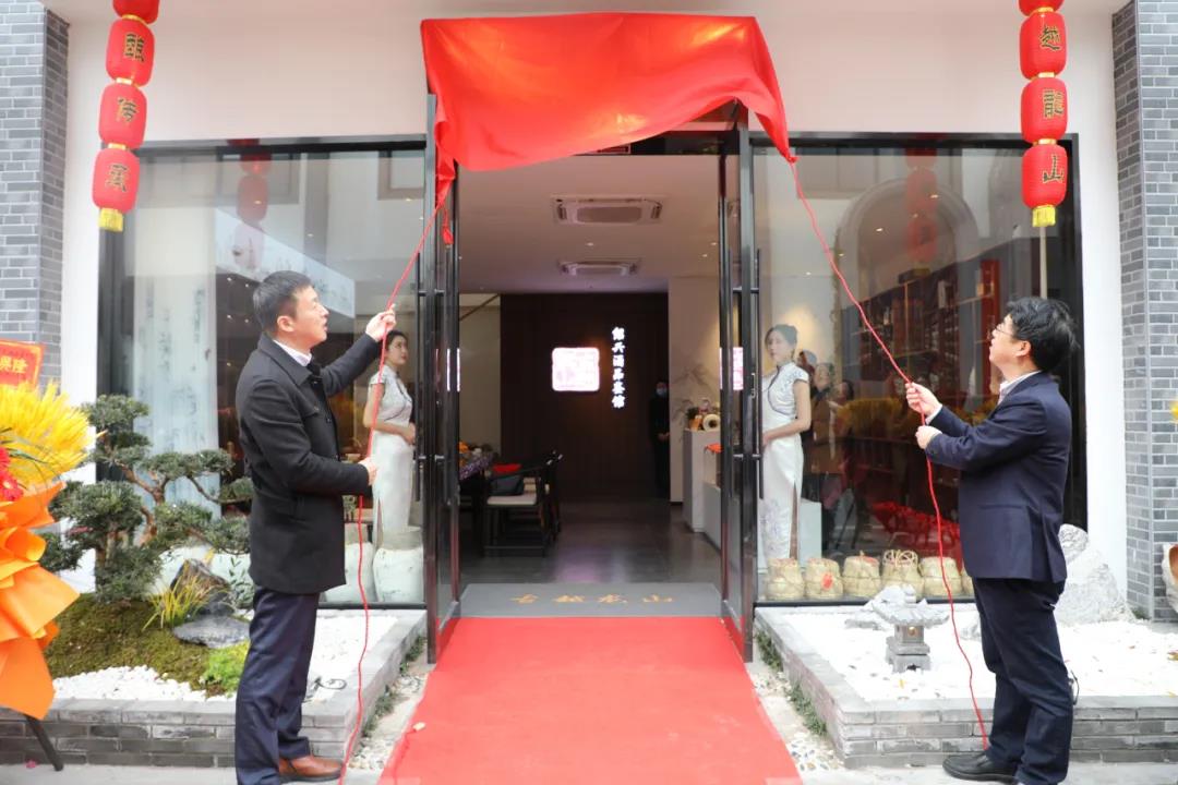 1643095587629190.jpg 2.jpg